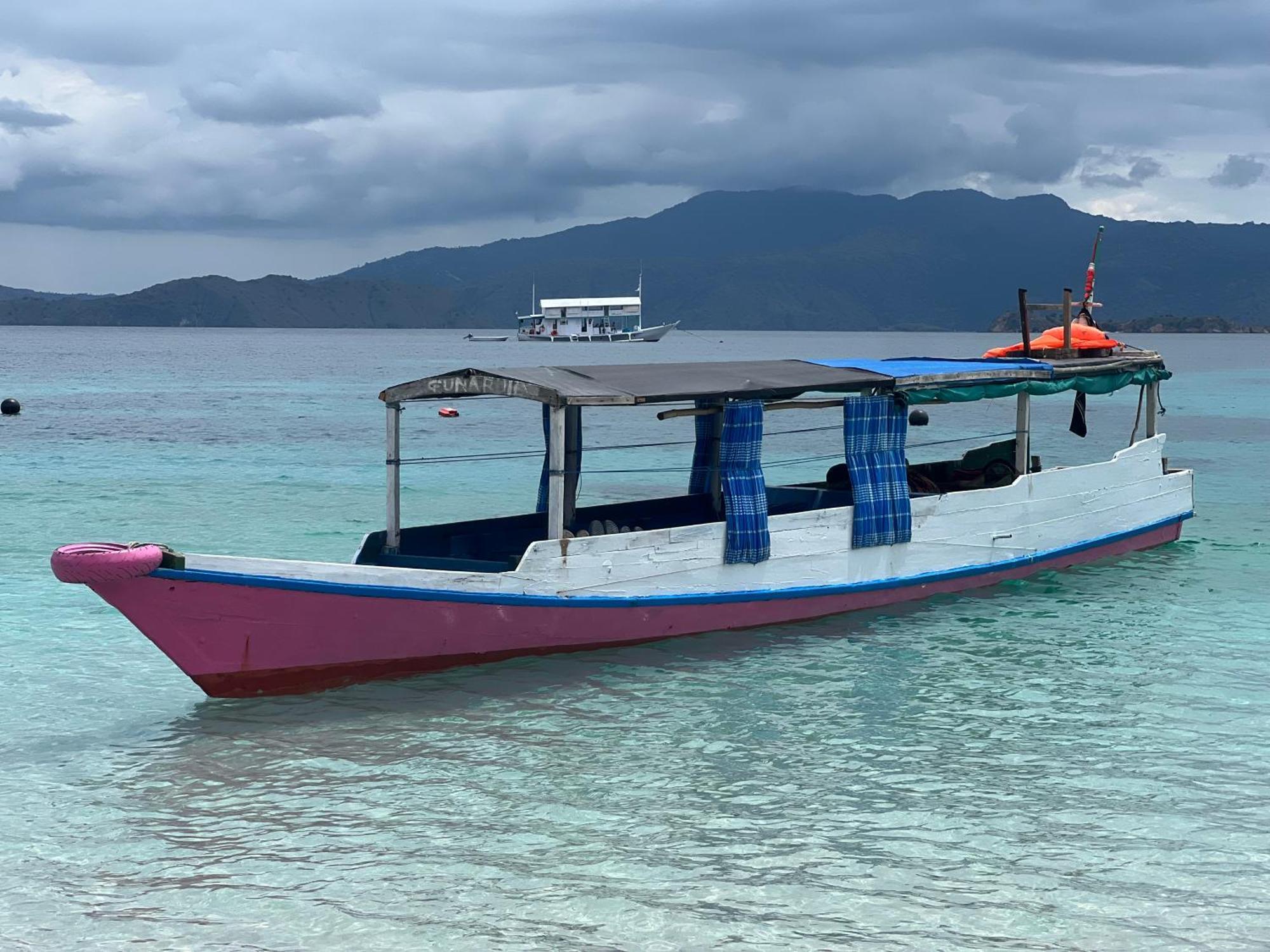 Jhuna Komodo Homestay Exterior photo